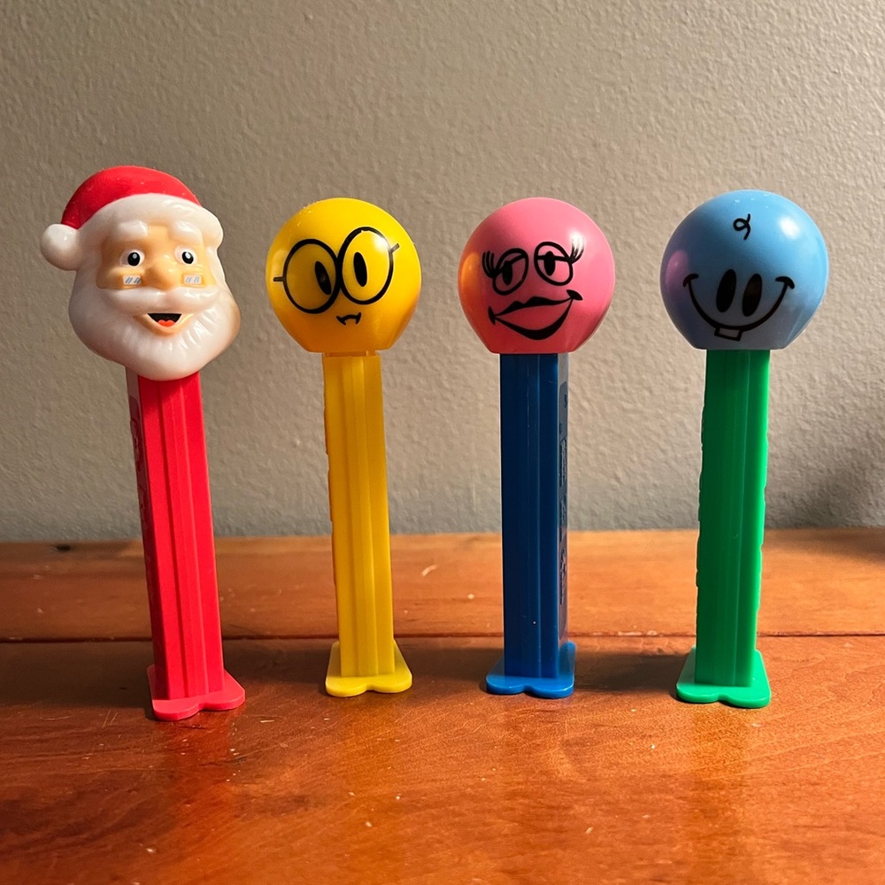 Vintage PEZ dispenser Funky Faces & Santa Claus
 lot of 4